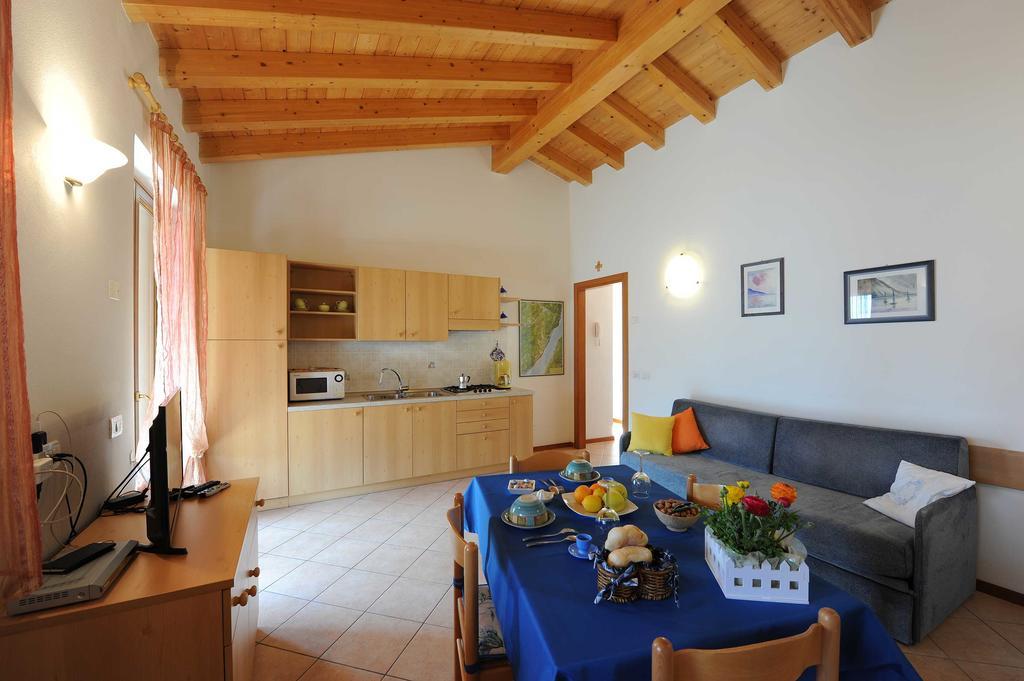Appartamento Ai Ruck Limone sul Garda Ngoại thất bức ảnh